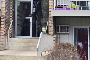 984 Crabapple Dr, Prospect Heights, IL 60070 - Photo 1