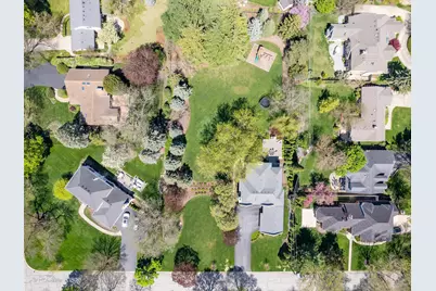 705 E 3rd Street, Hinsdale, IL 60521 - Photo 5