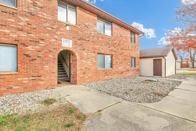 1802 Beck Drive #7, Urbana, IL 61802 - Photo 3