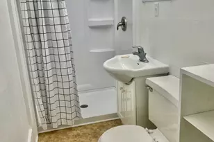 365 4th Ave S, Saint Anne, IL 60964 - Photo 21