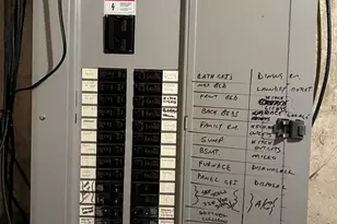 3431 Charlemaine Dr, Aurora, IL 60504 - Photo 31