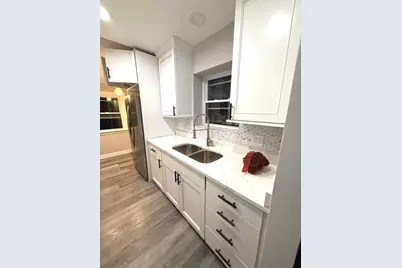 758 N Kenilworth Avenue, Glen Ellyn, IL 60137 - Photo 9