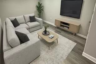 758 N Kenilworth Ave, Glen Ellyn, IL 60137 - Photo 17