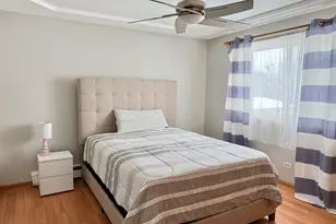 8059 W 84th St, Justice, IL 60458 - Photo 7