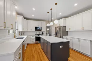 1203 N Burning Bush Ln, Mount Prospect, IL 60056 - Photo 9