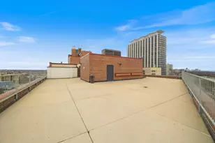 3100 N Lake Shore Dr, Chicago, IL 60657 - Photo 15