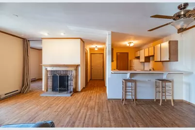 1345 Cunat Court #2D, Lake in the Hills, IL 60156 - Photo 5