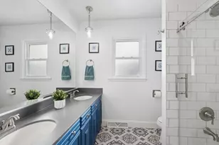 635 E Golf Rd, Libertyville, IL 60048 - Photo 17