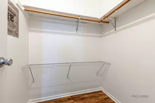 526 Inverrary Ln, Deerfield, IL 60015 - Photo 9