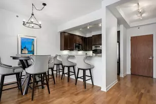 1211 S Prairie Ave, Chicago, IL 60605 - Photo 7