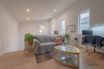 2828 W Wilcox Street, Chicago, IL 60612 - Photo 11