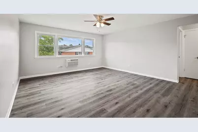 8440 W 95th Street #12, Hickory Hills, IL 60457 - Photo 5