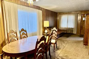 236 10th St, Lasalle, IL 61301 - Photo 3
