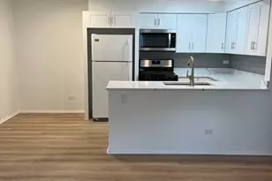 408 Inverrary Ln, Deerfield, IL 60015 - Photo 3