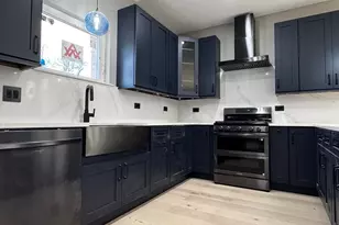 4348 W Thomas St, Chicago, IL 60651 - Photo 7