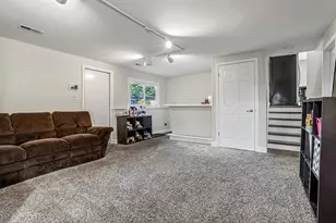 417 Glenys Dr, Lemont, IL 60439 - Photo 21