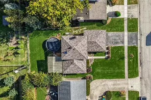 417 Glenys Dr, Lemont, IL 60439 - Photo 25