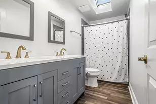 417 Glenys Dr, Lemont, IL 60439 - Photo 17