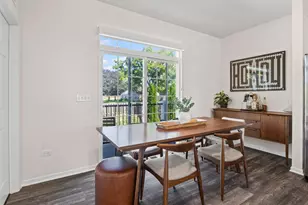 2548 Huntleigh Ln, Woodridge, IL 60517 - Photo 7