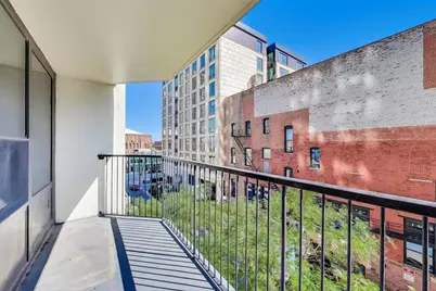 1560 N Sandburg Terrace #510, Chicago, IL 60610 - Photo 27