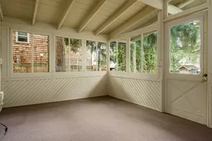 2326 Clinton Pl, Rockford, IL 61103 - Photo 13