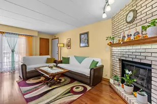 6331 W 63rd St, Chicago, IL 60638 - Photo 5