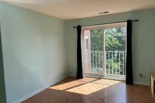 805 Leicester Rd, Elk Grove Village, IL 60007 - Photo 19