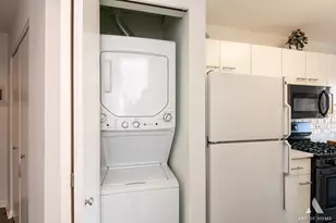 805 Leicester Rd, Elk Grove Village, IL 60007 - Photo 15