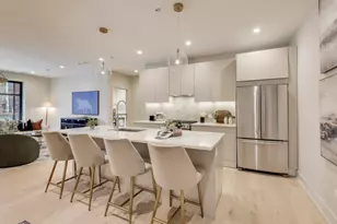 1317 N Western Ave, Chicago, IL 60622 - Photo 3