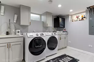 7030 Foster St, Morton Grove, IL 60053 - Photo 23