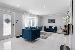 7030 Foster St, Morton Grove, IL 60053 - Photo 3