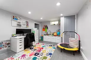 7030 Foster St, Morton Grove, IL 60053 - Photo 21