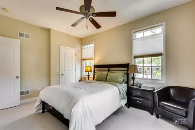 [Address not provided], Winnetka, IL 60093 - Photo 19