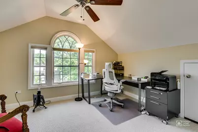 [Address not provided], Winnetka, IL 60093 - Photo 25