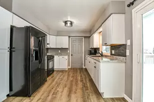 5368 Pebble Creek Trail, Loves Park, IL 61111 - Photo 9