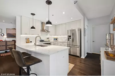 160 E Illinois Street #1102, Chicago, IL 60611 - Photo 7