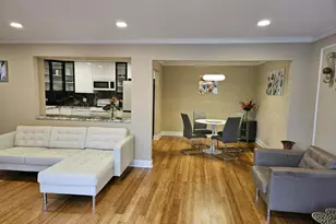 200 Lake Blvd, Buffalo Grove, IL 60089 - Photo 9