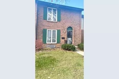 13 Pioneer Park Place, Elgin, IL 60123 - Photo 1