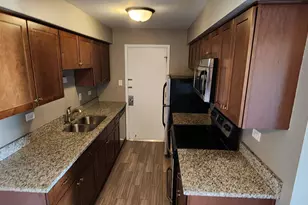 17544 71st Ave, Tinley Park, IL 60477 - Photo 3