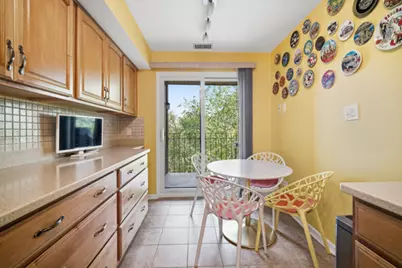 51 Old Oak Drive #414, Buffalo Grove, IL 60089 - Photo 7