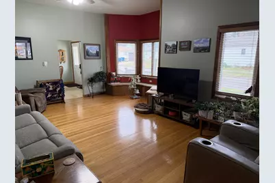 400 W Erie Street, Spring Valley, IL 61362 - Photo 7