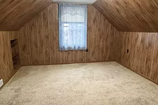 400 W Erie St, Spring Valley, IL 61362 - Photo 17