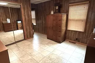 400 W Erie St, Spring Valley, IL 61362 - Photo 15