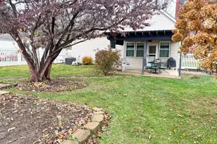 400 W Erie St, Spring Valley, IL 61362 - Photo 5