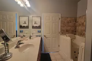 1415 Cambria Dr, Dekalb, IL 60115 - Photo 19