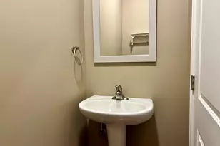 911 E Barker St, Tuscola, IL 61953 - Photo 29