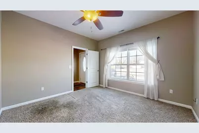 911 E Barker Street, Tuscola, IL 61953 - Photo 25