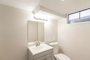 533 Flossmoor Ave, Waukegan, IL 60085 - Photo 13