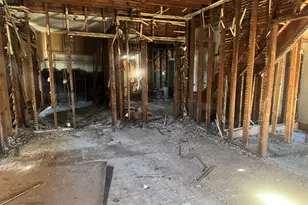 10742 S Indiana Ave, Chicago, IL 60628 - Photo 5