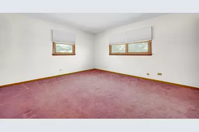 9620 S Keeler Avenue S, Oak Lawn, IL 60453 - Photo 23